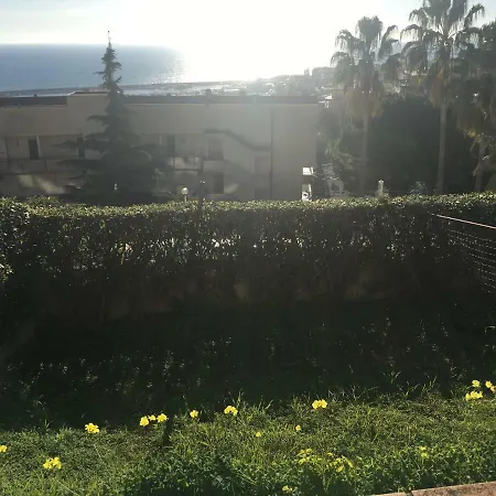 Nyaraló Monolocale A Vista Mare San Remo